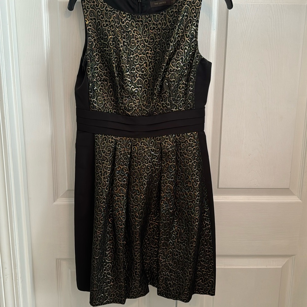 Black and gold pleated dress